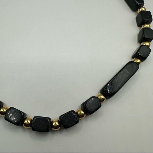 Vintage Trifari Black Gold Tone Beaded String Lucite Long Necklace VTG Retro - Picture 8 of 11